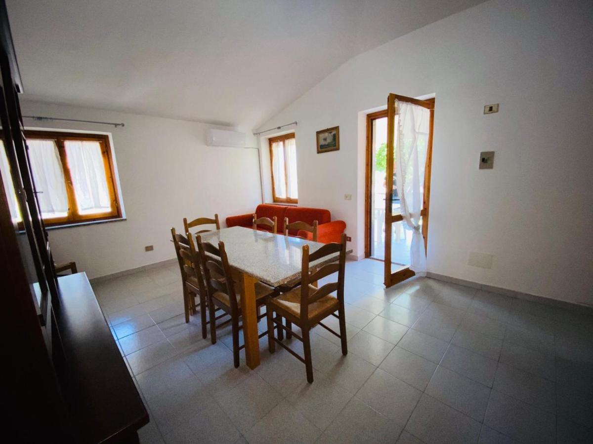 Residence La Cinta 8 San Teodoro  Esterno foto