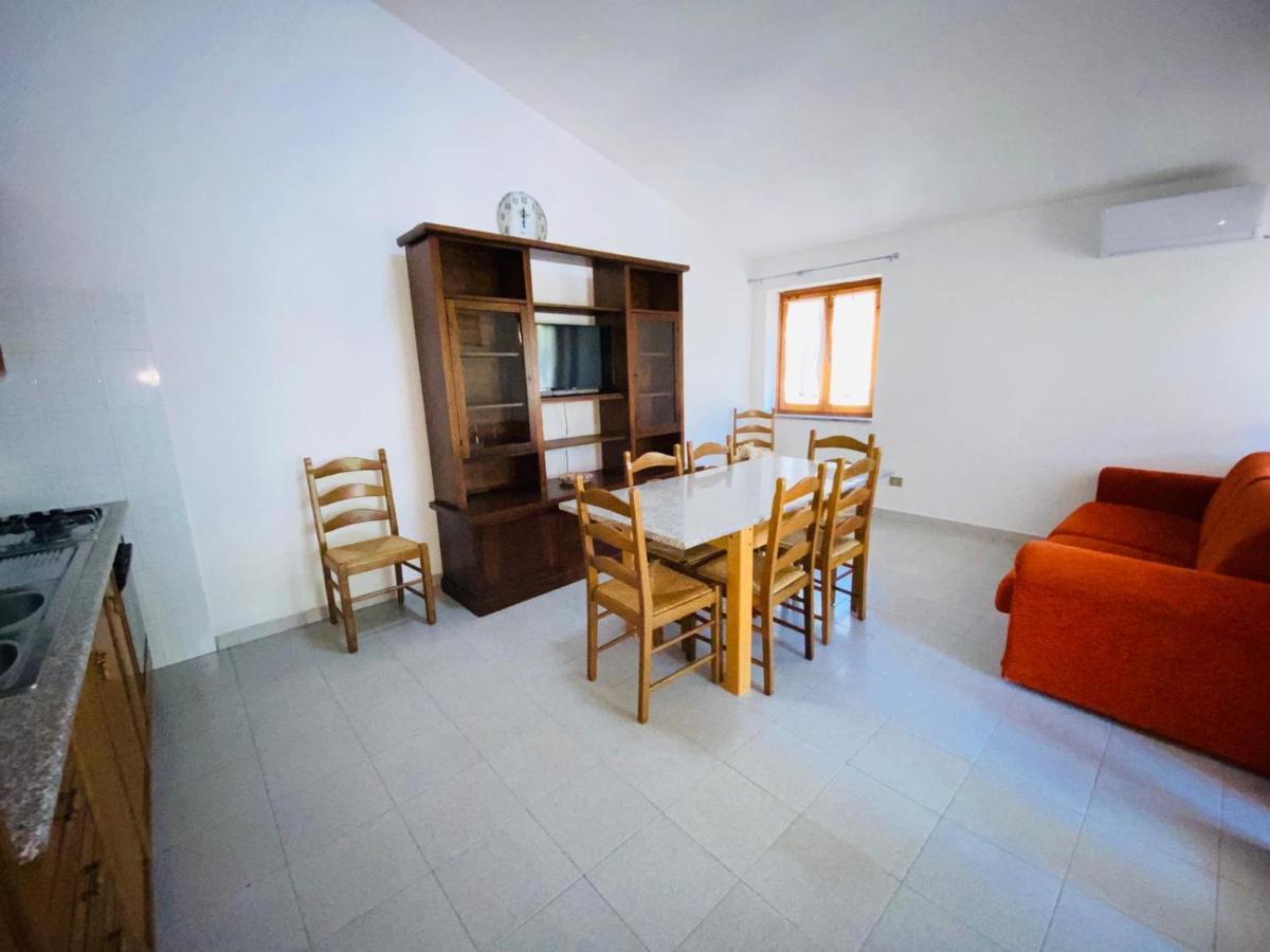 Residence La Cinta 8 San Teodoro  Esterno foto