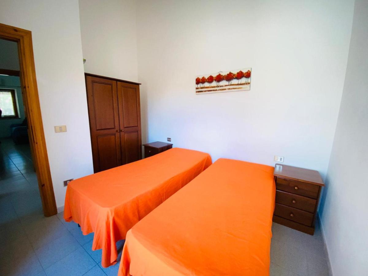 Residence La Cinta 8 San Teodoro  Esterno foto