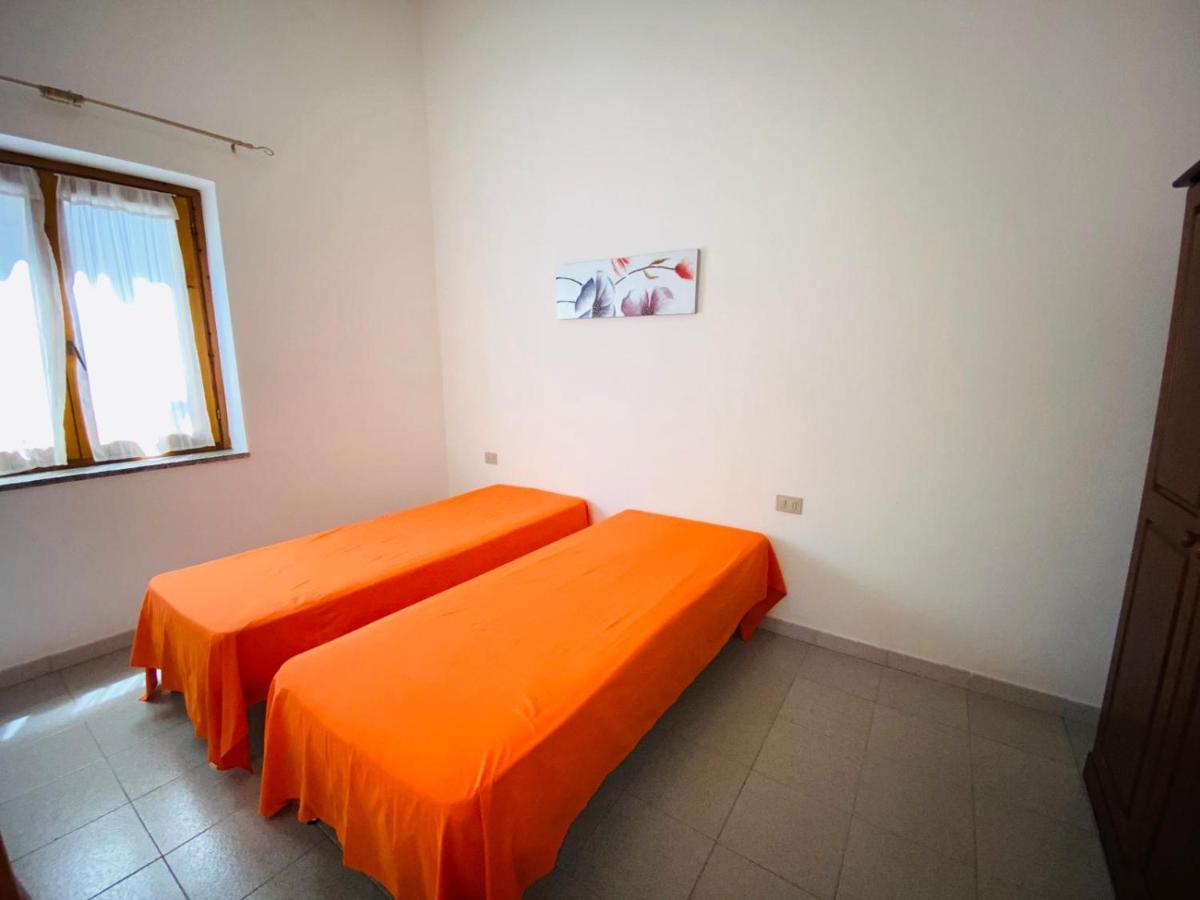 Residence La Cinta 8 San Teodoro  Esterno foto