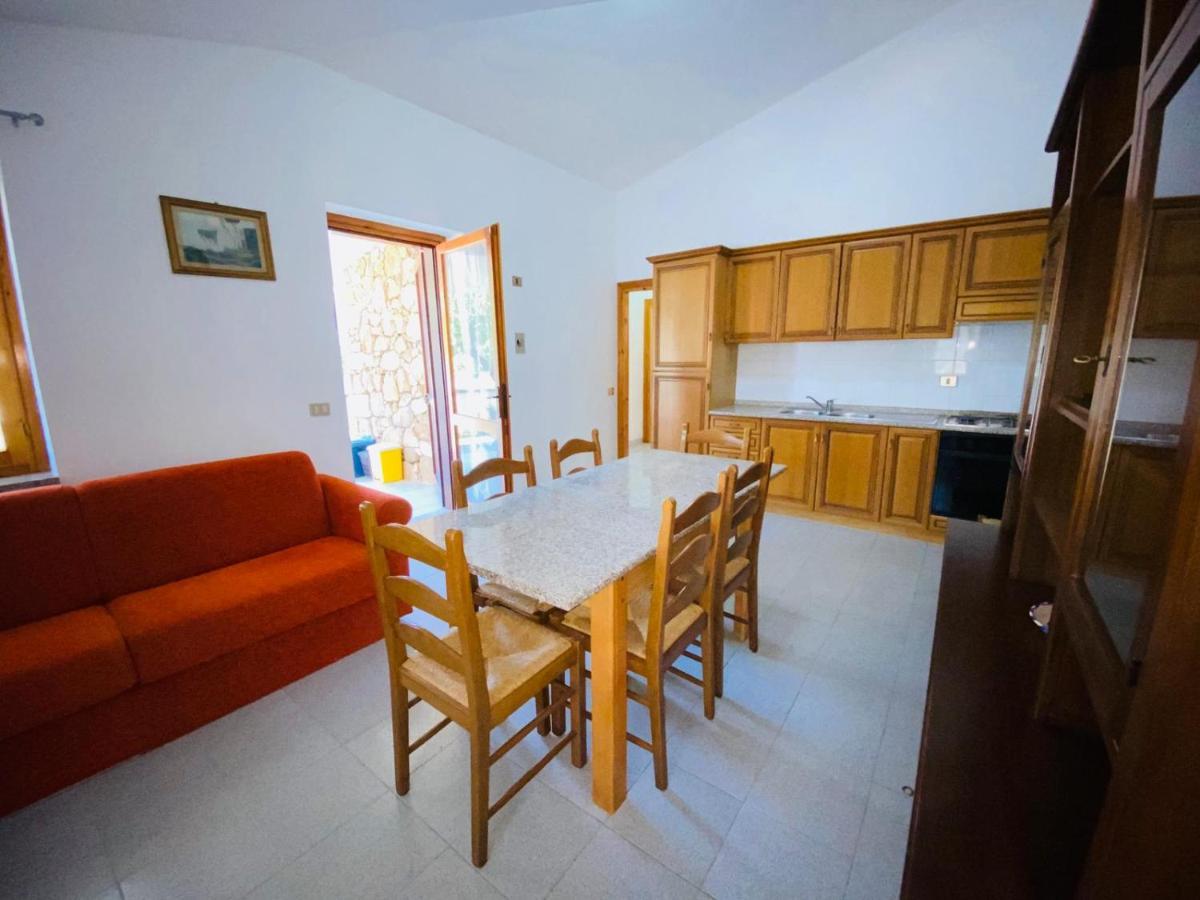 Residence La Cinta 8 San Teodoro  Esterno foto