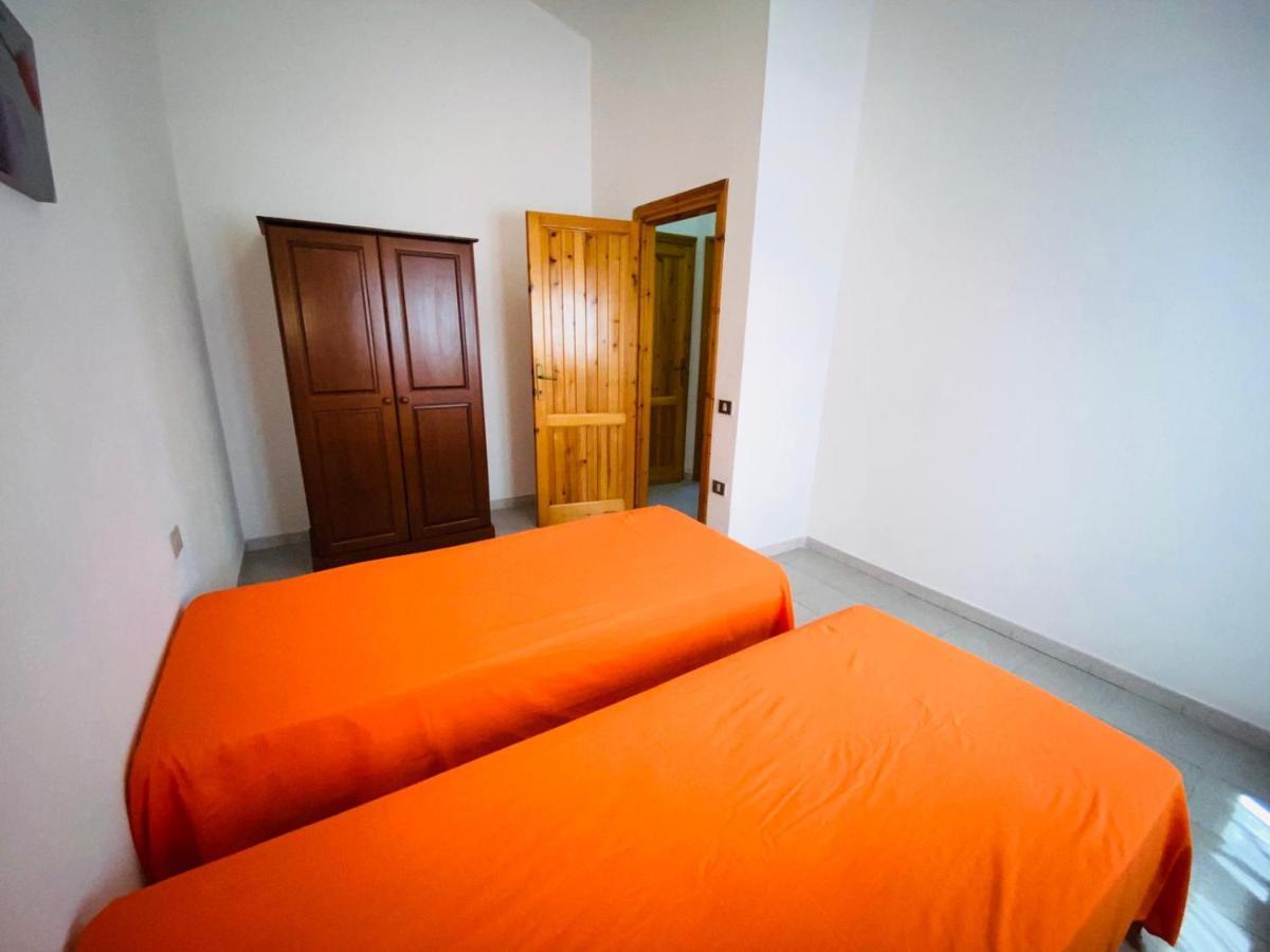 Residence La Cinta 8 San Teodoro  Esterno foto