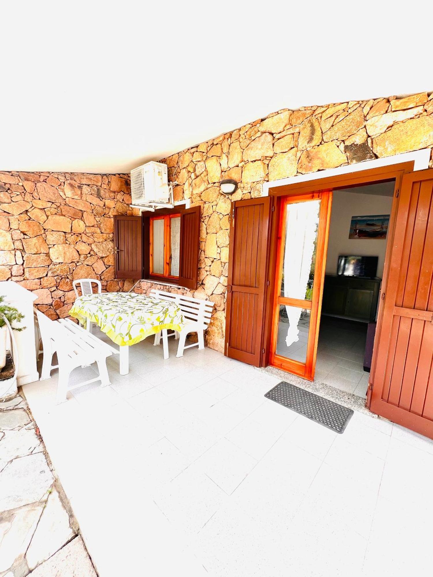 Residence La Cinta 8 San Teodoro  Esterno foto
